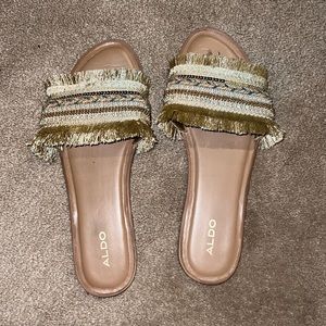 Aldo Sandals